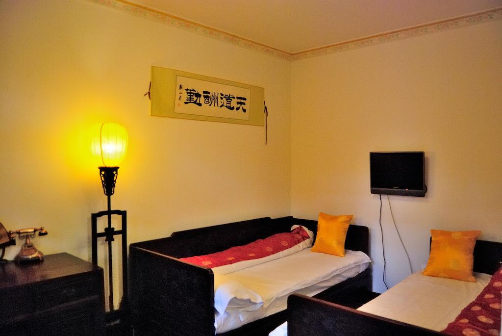Templeside Deluxe Hutong Hotel Beijing Exterior photo